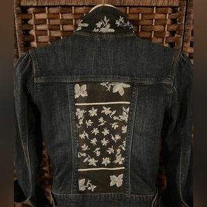 Girl’s 7/8 Gymboree dark wash denim jacket embellished with a lovely silk scarf.